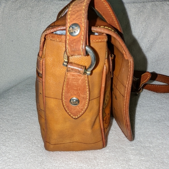 Alviero Martini Leather Map United States Featured!! Crossbody Bag. - Picture 10 of 15